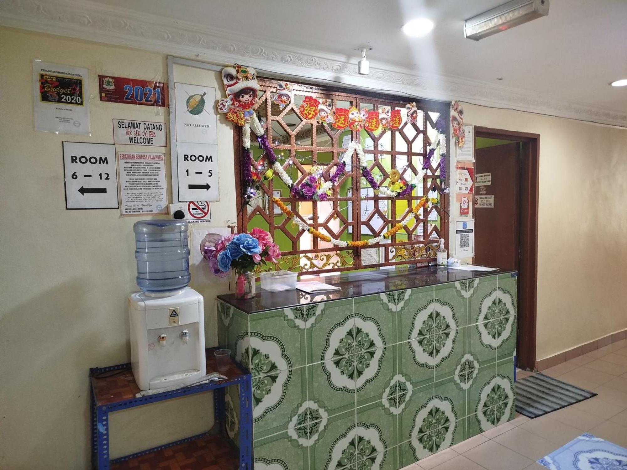 Sentosa Villa Hotel Klang Buitenkant foto