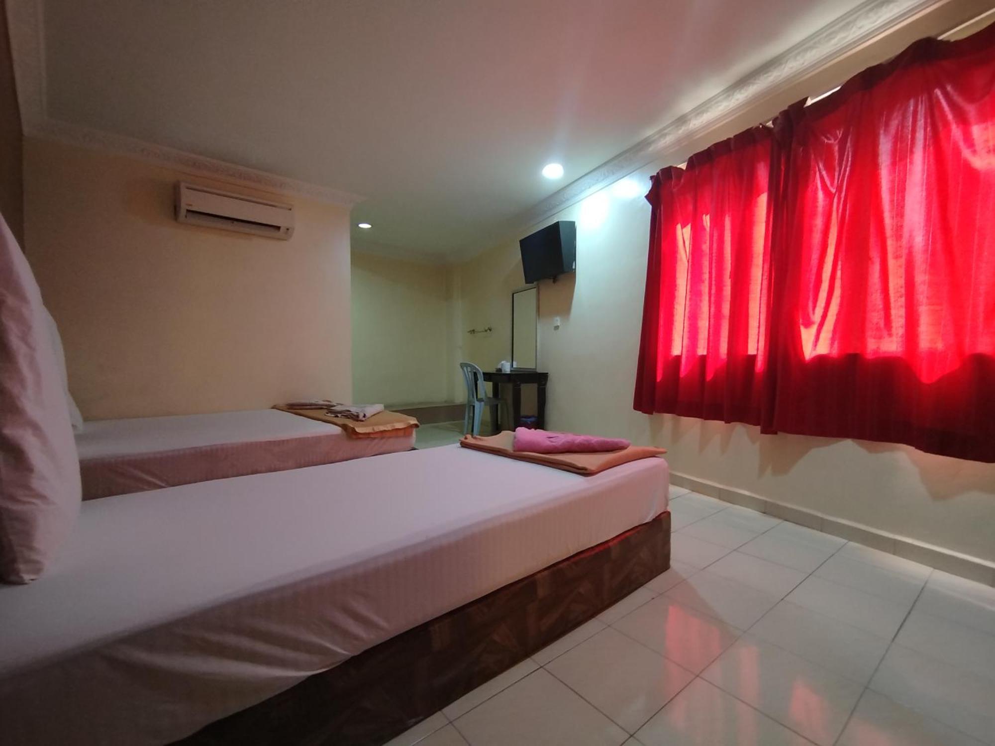Sentosa Villa Hotel Klang Buitenkant foto