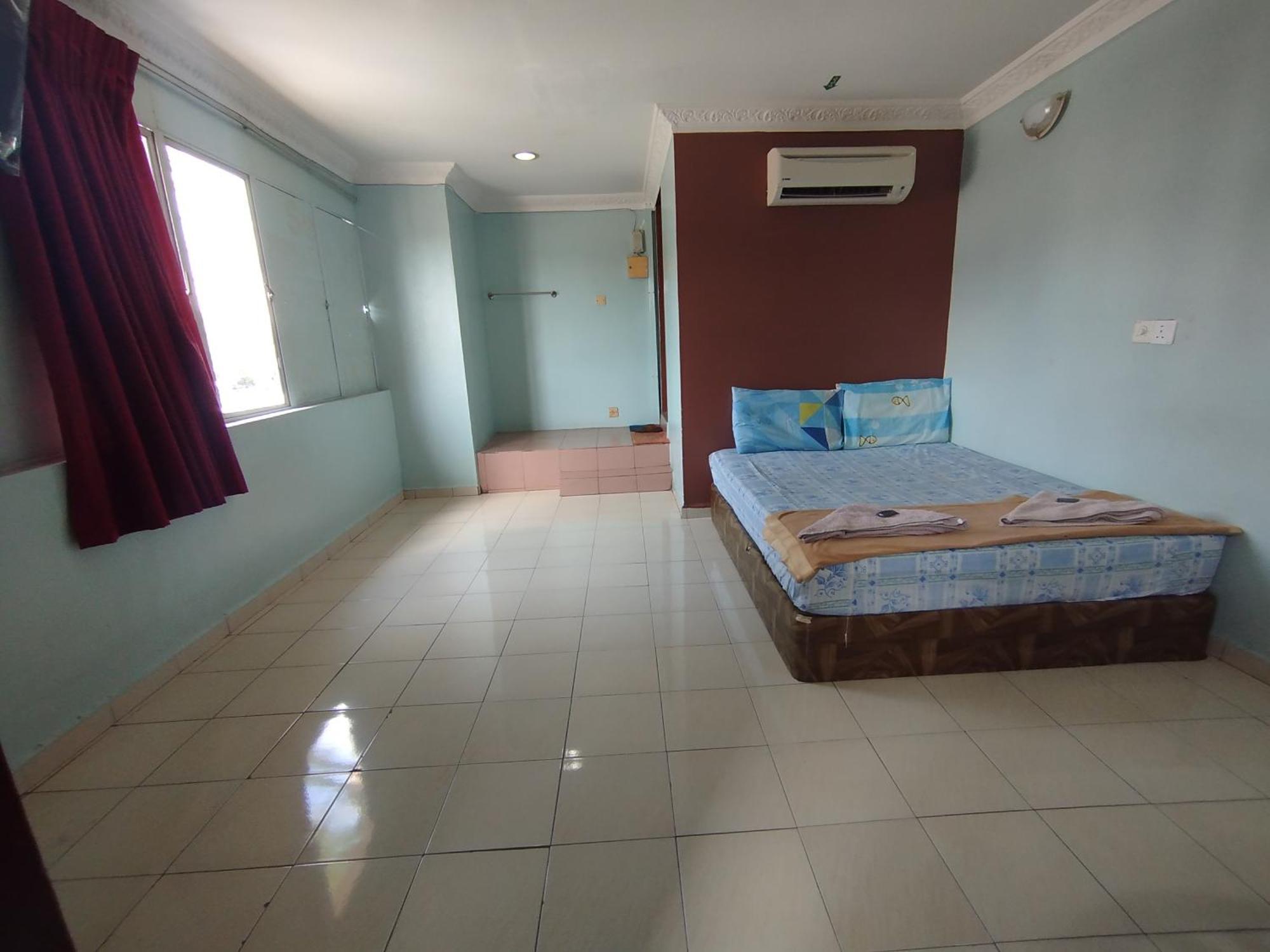Sentosa Villa Hotel Klang Buitenkant foto